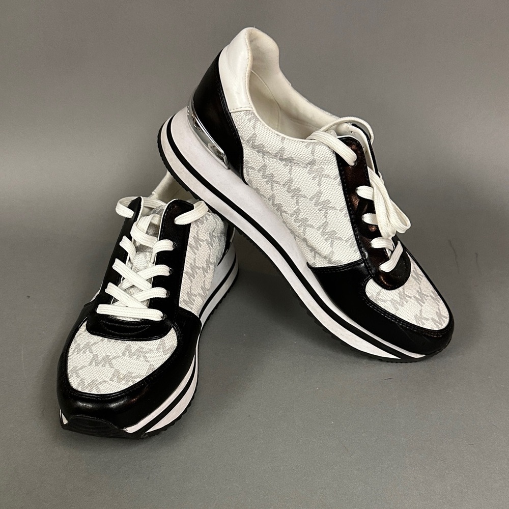 Michael Kors Black and White Sneakers Monique Trainers Womens  Size 8